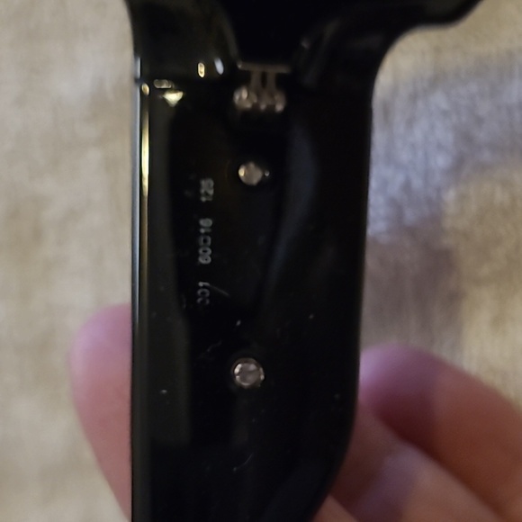 Fendi sunglasses 👓 - Picture 4 of 6